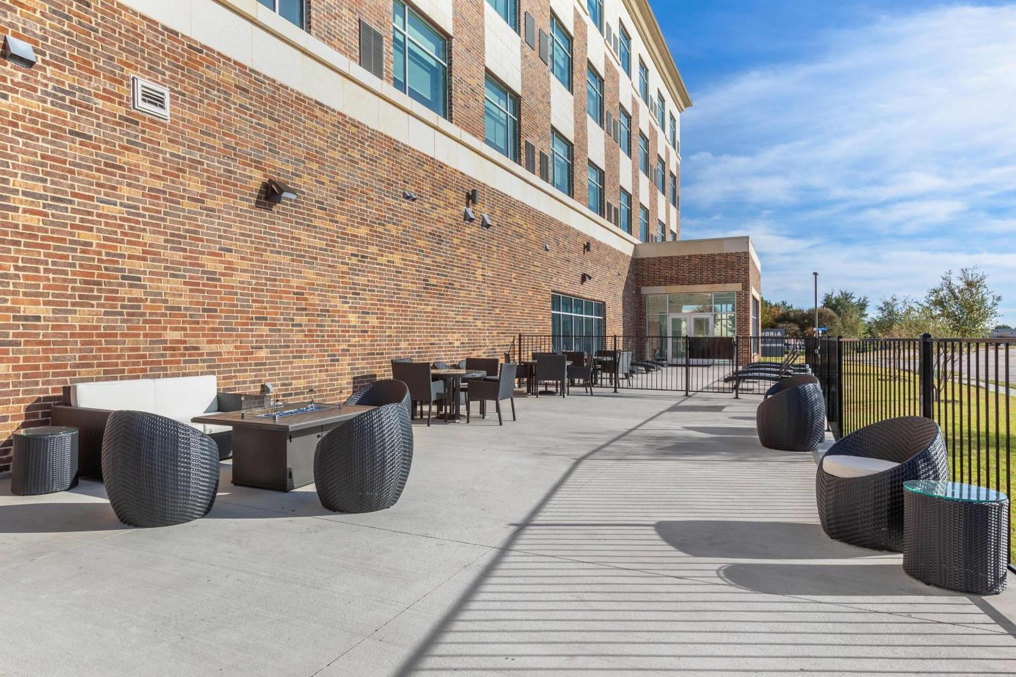 Cambria Hotel Richardson - Dallas Екстер'єр фото